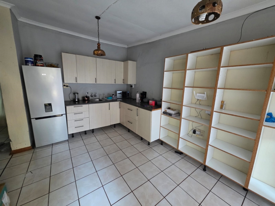 5 Bedroom Property for Sale in Sasolburg Ext 4 Free State